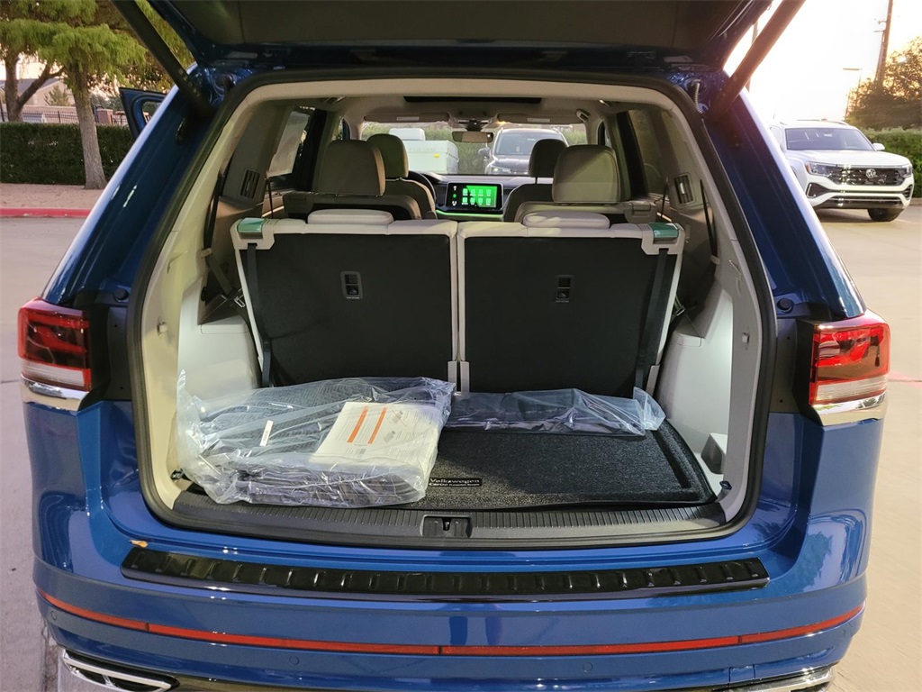 new 2026 Volkswagen Atlas car, priced at $52,779