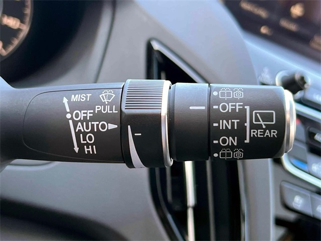 used 2025 Acura RDX car, priced at $46,750