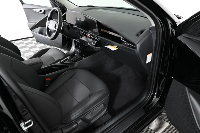 new 2025 Kia Niro car, priced at $32,053
