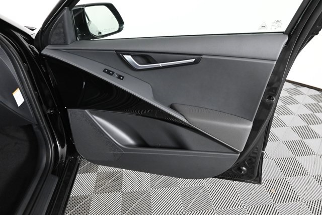 new 2025 Kia Niro car, priced at $32,053