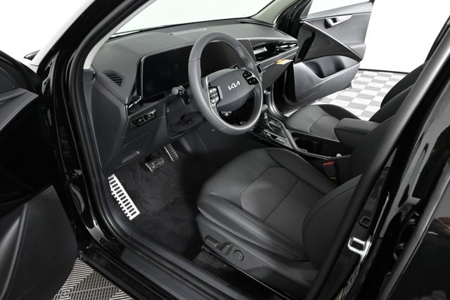 new 2025 Kia Niro car, priced at $32,053