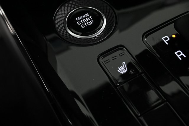 new 2025 Kia Niro car, priced at $32,053