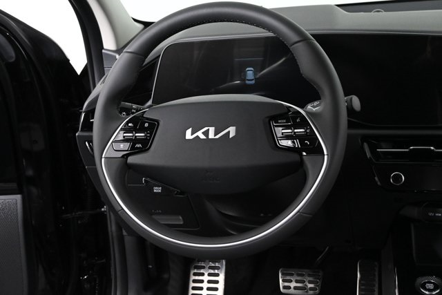 new 2025 Kia Niro car, priced at $32,053
