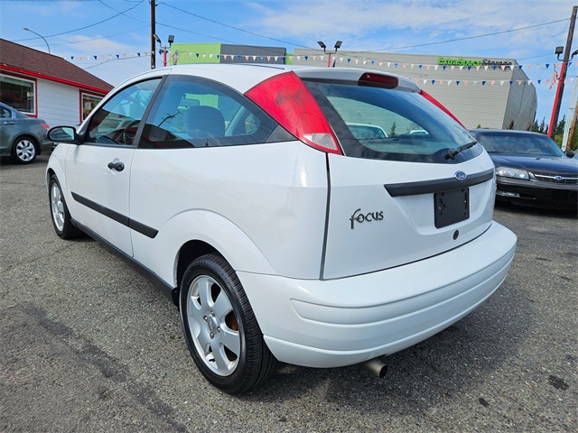 used 2001 Ford Focus car, priced at $6,995
