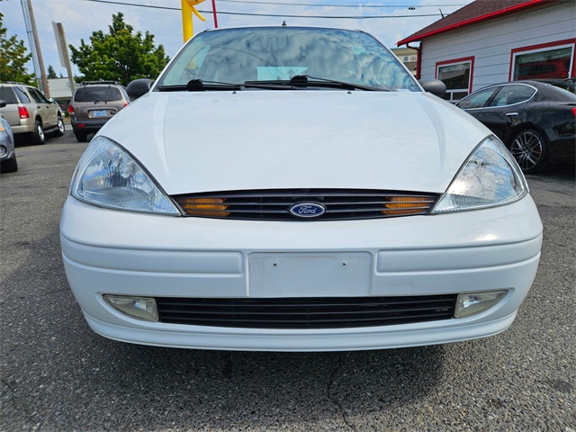 used 2001 Ford Focus car, priced at $6,995