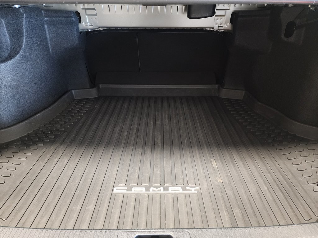 used 2021 Toyota Camry Hybrid car, priced at $17,425