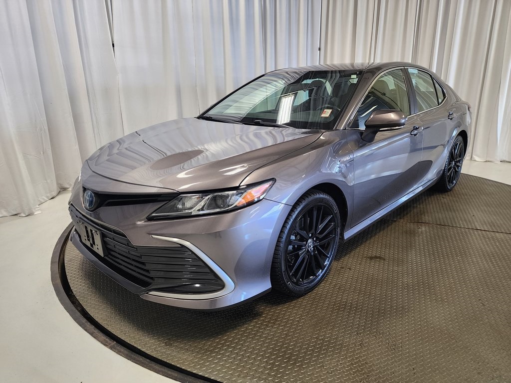 used 2021 Toyota Camry Hybrid car, priced at $17,425