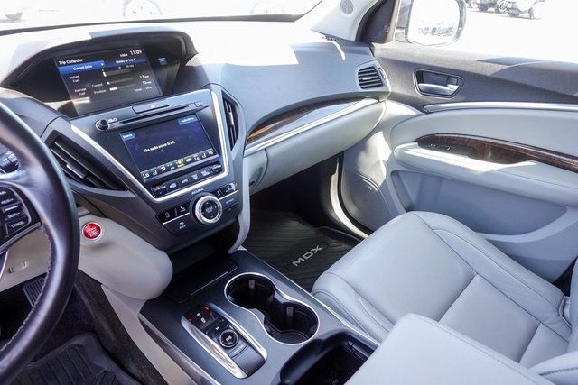 used 2018 Acura MDX car, priced at $26,599