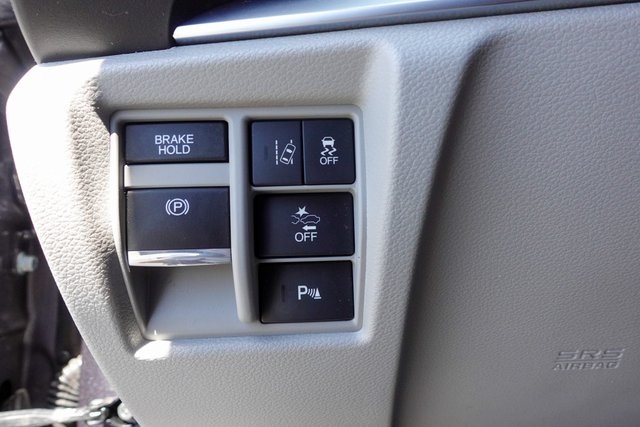 used 2018 Acura MDX car, priced at $26,599