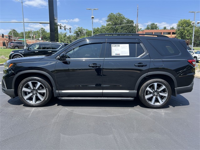used 2024 Honda Pilot car, priced at $47,930