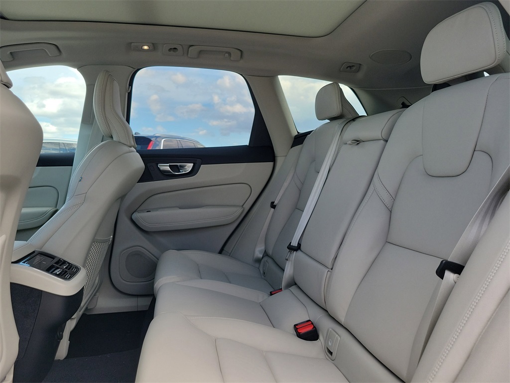 new 2026 Volvo XC60 car, priced at $60,215