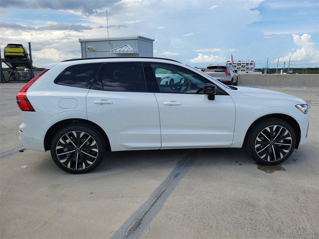 new 2026 Volvo XC60 car, priced at $60,215