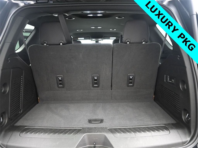 used 2022 Chevrolet Tahoe car, priced at $46,870