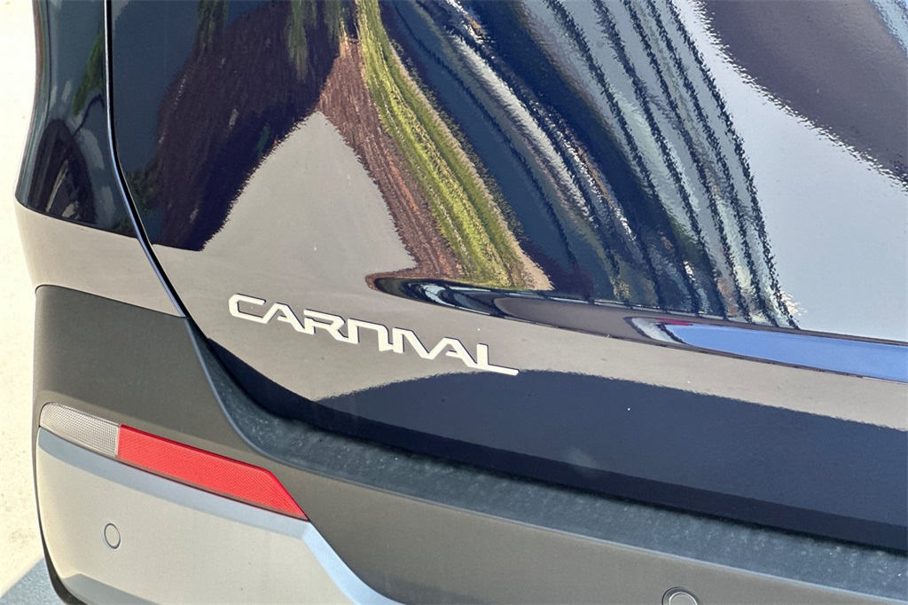 new 2026 Kia Carnival car, priced at $42,920