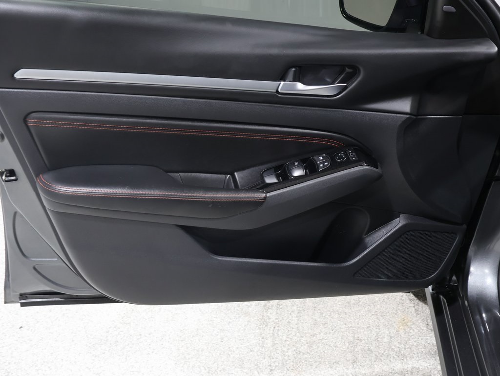 used 2023 Nissan Altima car, priced at $23,250