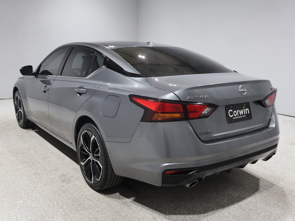 used 2023 Nissan Altima car, priced at $23,250