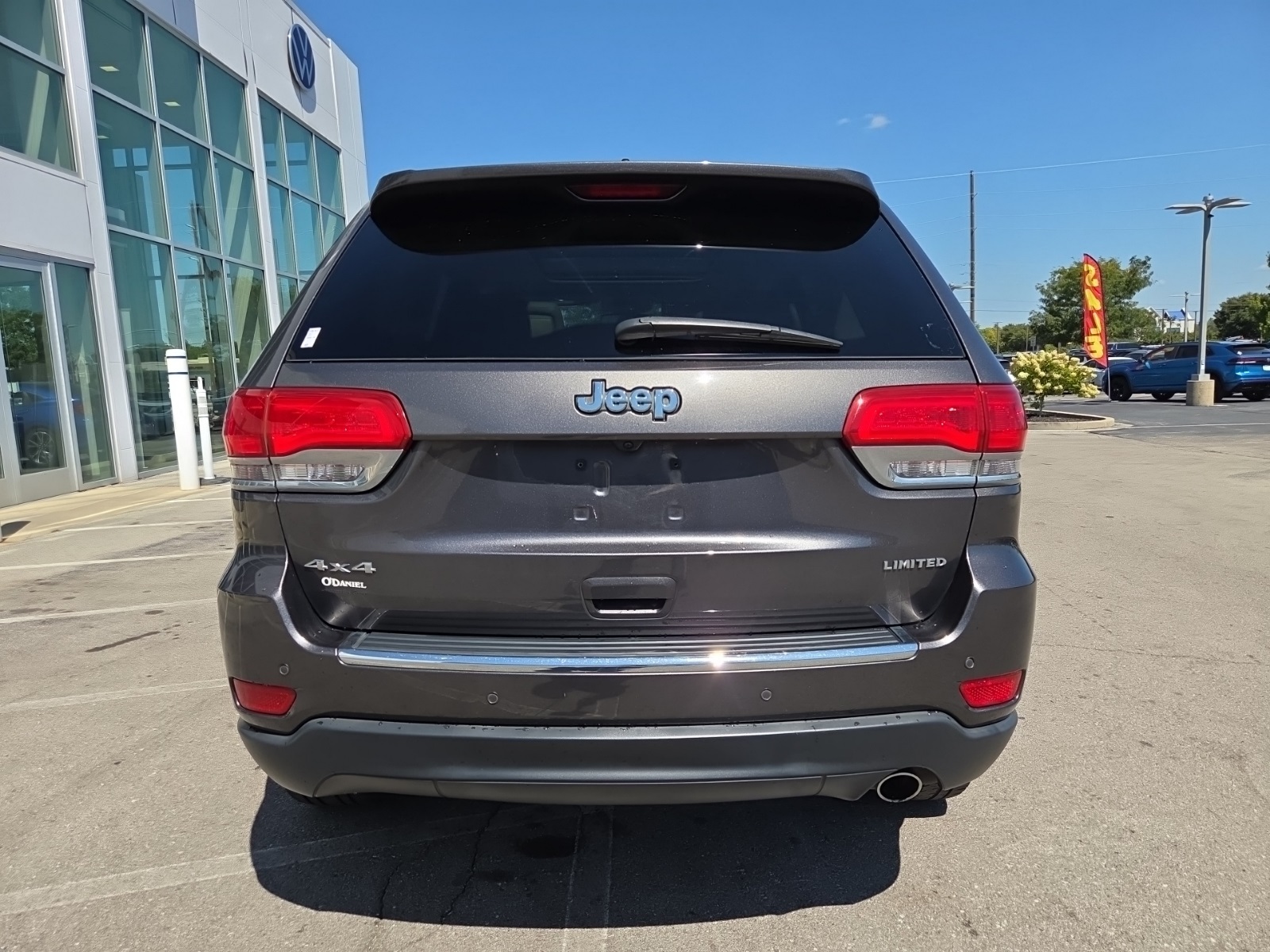 used 2016 Jeep Grand Cherokee car, priced at $16,800