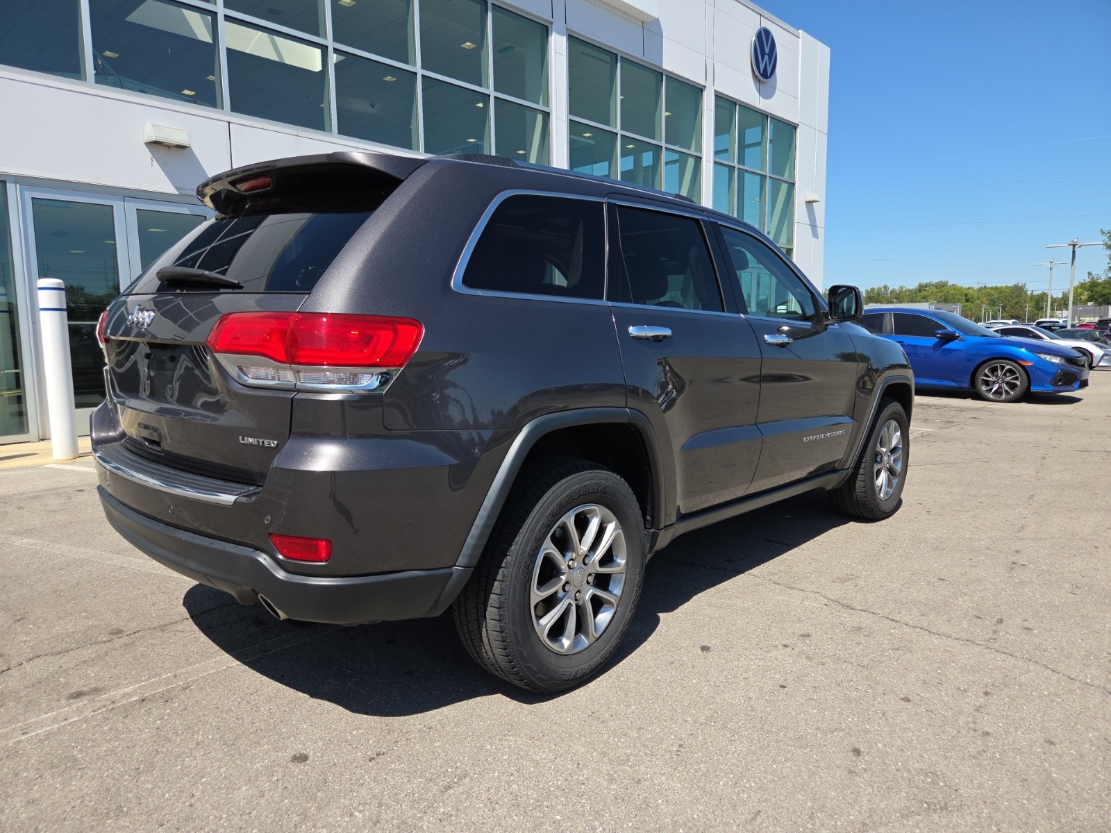 used 2016 Jeep Grand Cherokee car, priced at $16,800