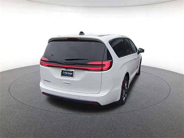 new 2026 Chrysler Pacifica car, priced at $44,482