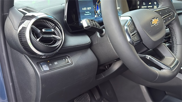 new 2026 Chevrolet Equinox car, priced at $31,765