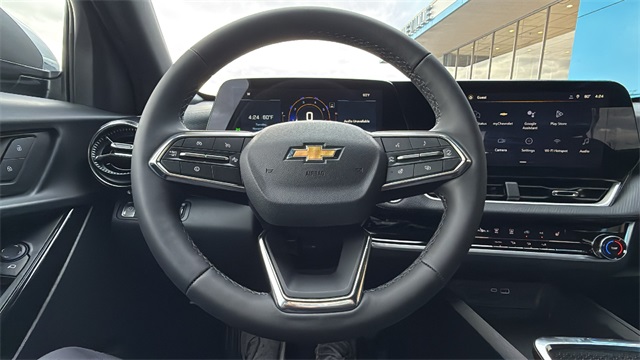 new 2026 Chevrolet Equinox car, priced at $31,765