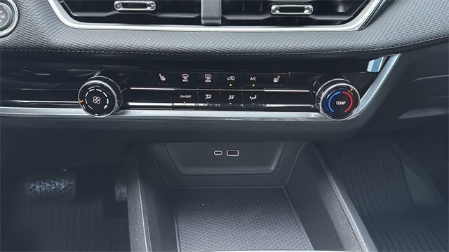 new 2026 Chevrolet Equinox car, priced at $31,765