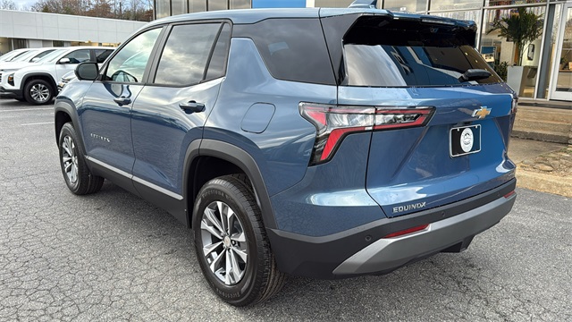 new 2026 Chevrolet Equinox car, priced at $31,765