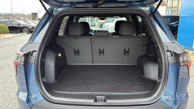 new 2026 Chevrolet Equinox car, priced at $31,765