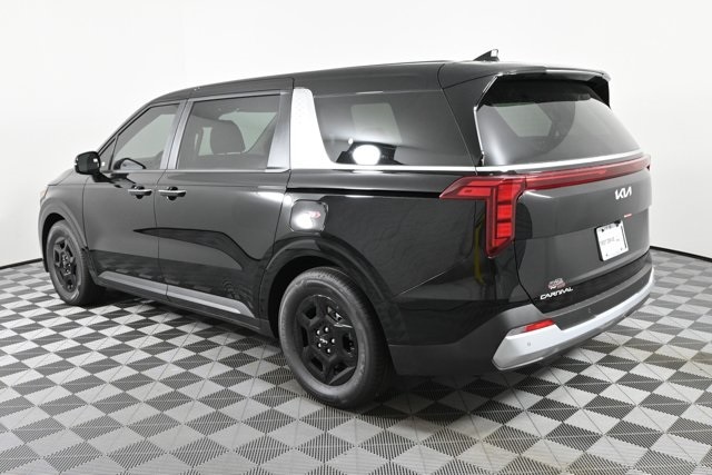 new 2025 Kia Carnival car, priced at $39,411