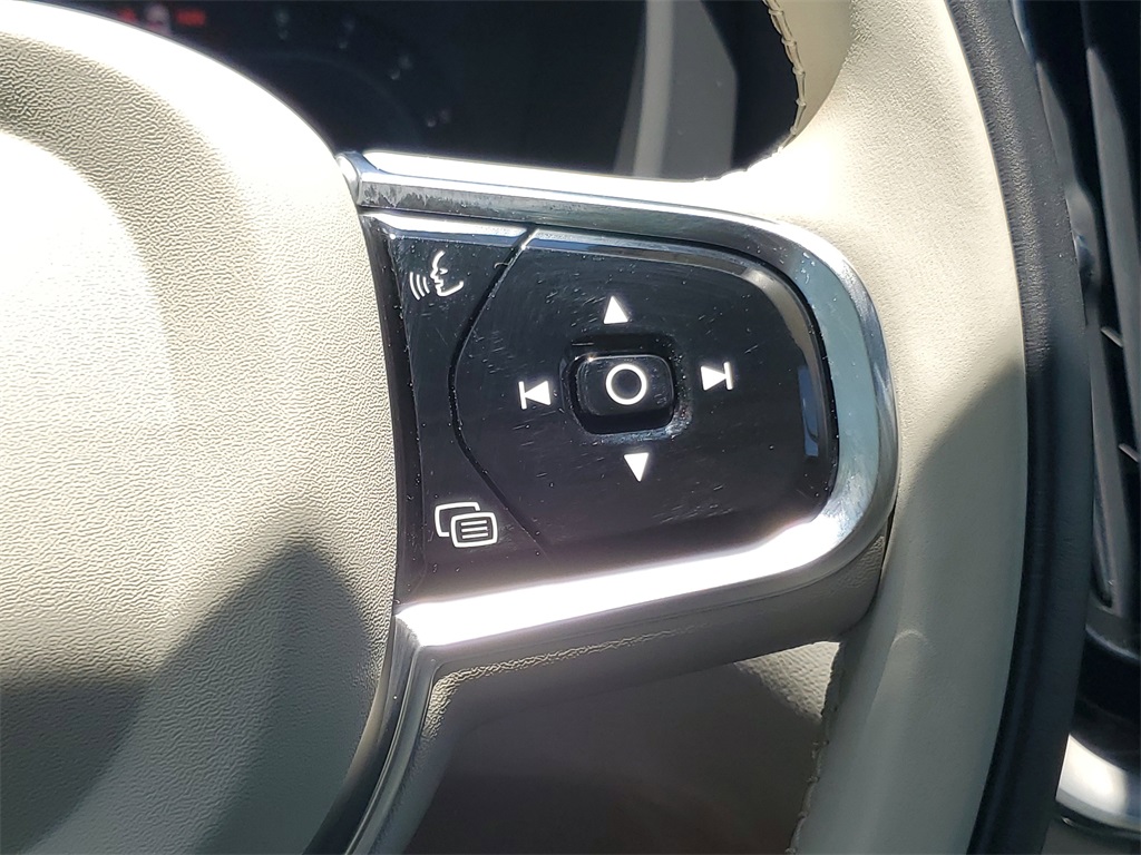 used 2023 Volvo XC60 car, priced at $36,495