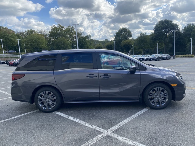 new 2026 Honda Odyssey car, priced at $46,541