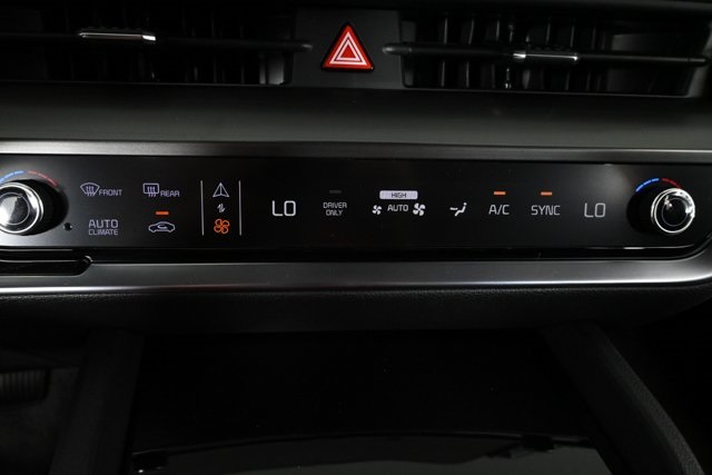 new 2025 Kia Sportage Hybrid car, priced at $34,471