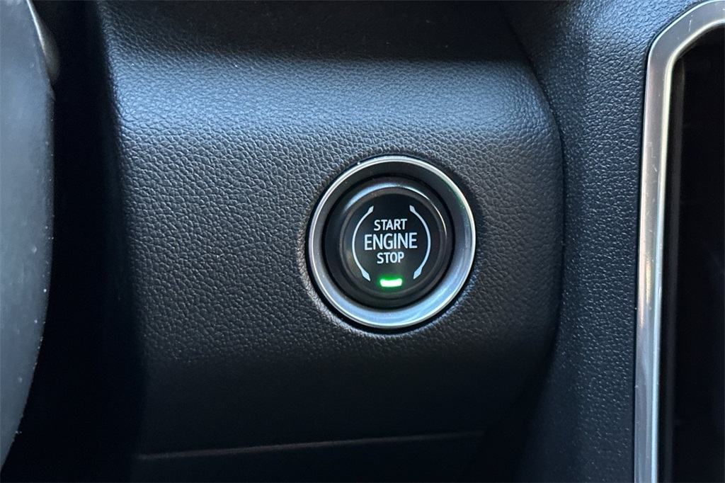 used 2024 GMC Acadia car, priced at $39,951