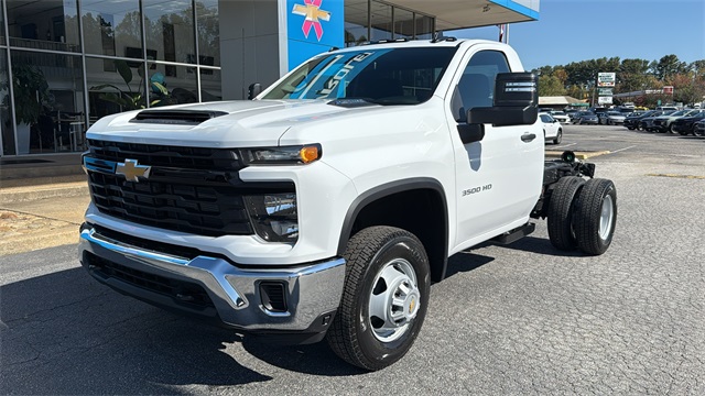 new 2026 Chevrolet Silverado 3500HD car, priced at $63,308