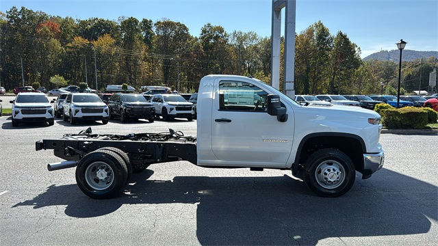new 2026 Chevrolet Silverado 3500HD car, priced at $63,308