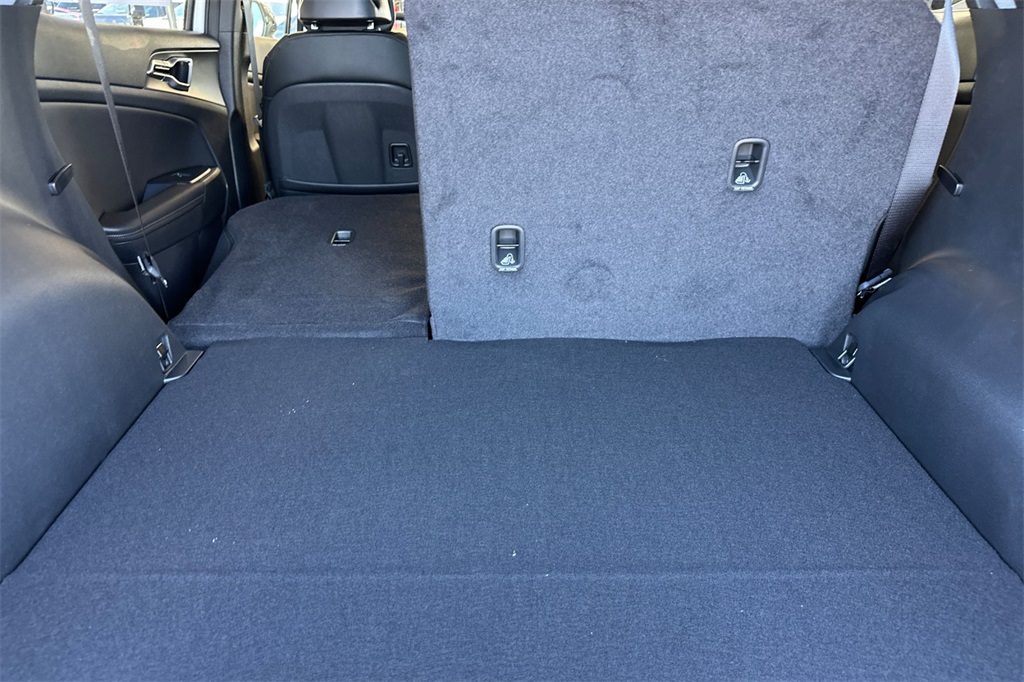 new 2026 Kia Sportage car, priced at $39,255