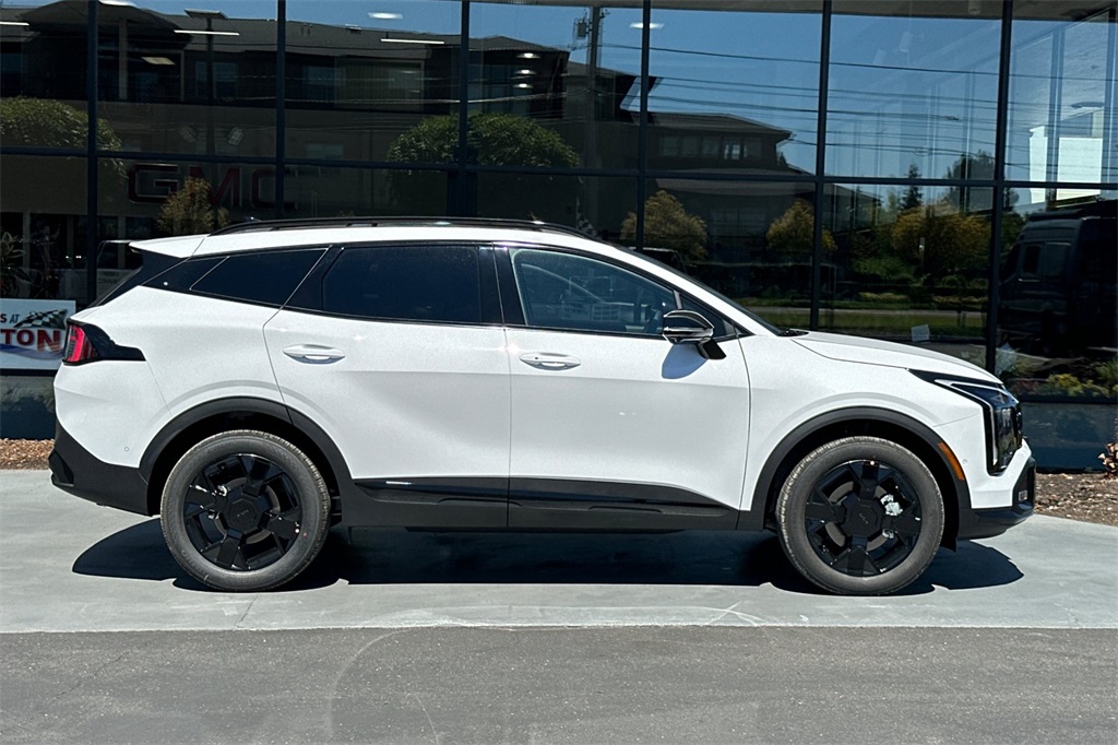 new 2026 Kia Sportage car, priced at $39,255