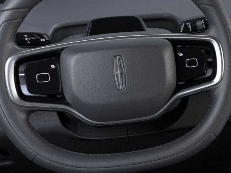 new 2025 Lincoln Navigator car, priced at $109,300