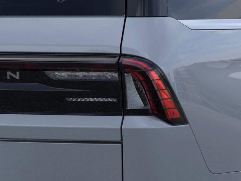 new 2025 Lincoln Navigator car, priced at $109,300