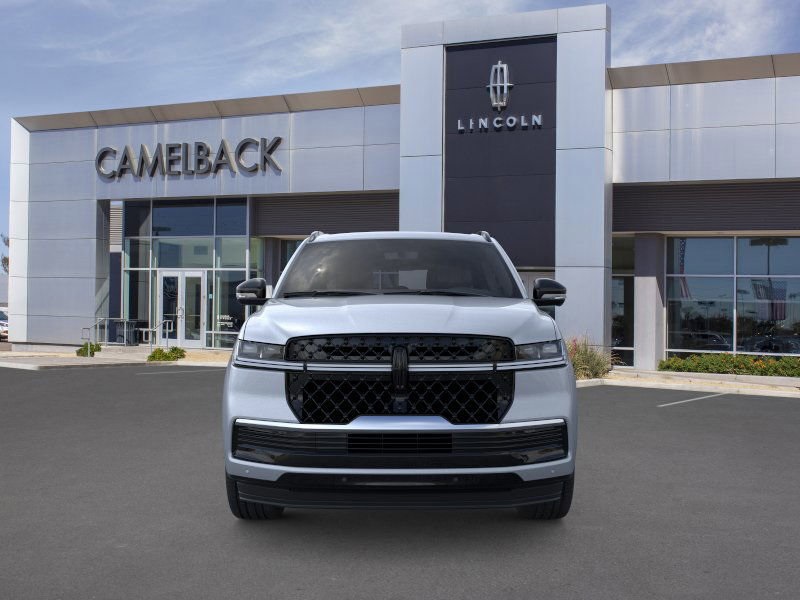 new 2025 Lincoln Navigator car, priced at $109,300
