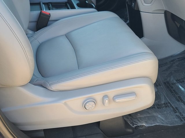 used 2024 Honda Odyssey car, priced at $41,700