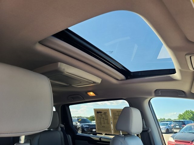 used 2024 Honda Odyssey car, priced at $41,700