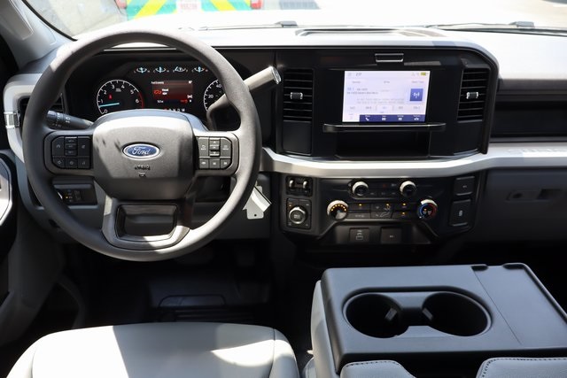 new 2025 Ford F-250SD car, priced at $66,426