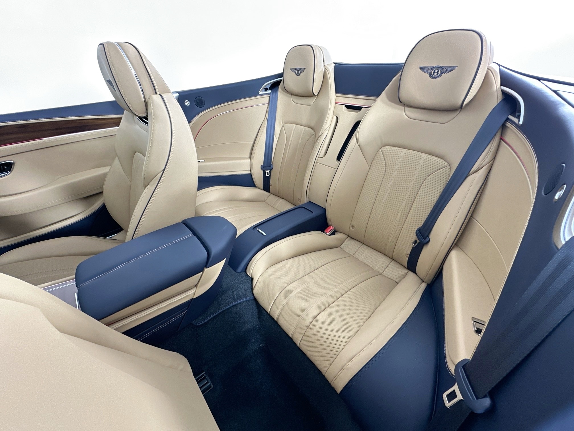 new 2026 Bentley Continental GTC car