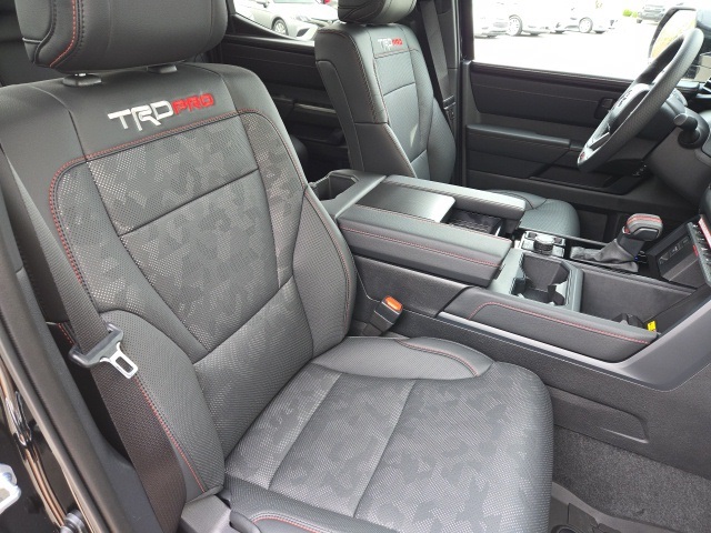 new 2025 Toyota Tundra Hybrid car, priced at $77,967