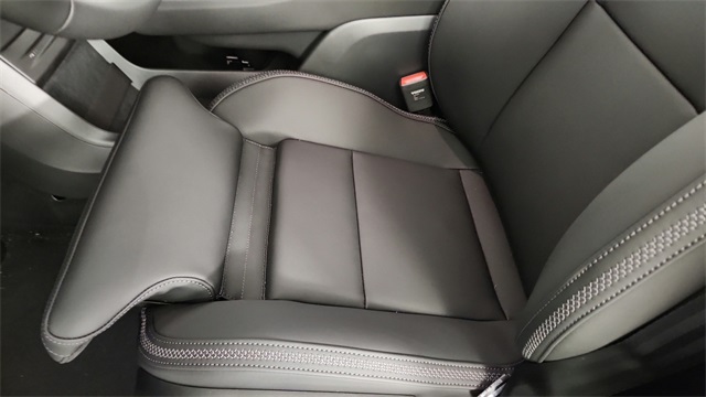 new 2025 Volvo EX90 car, priced at $93,945