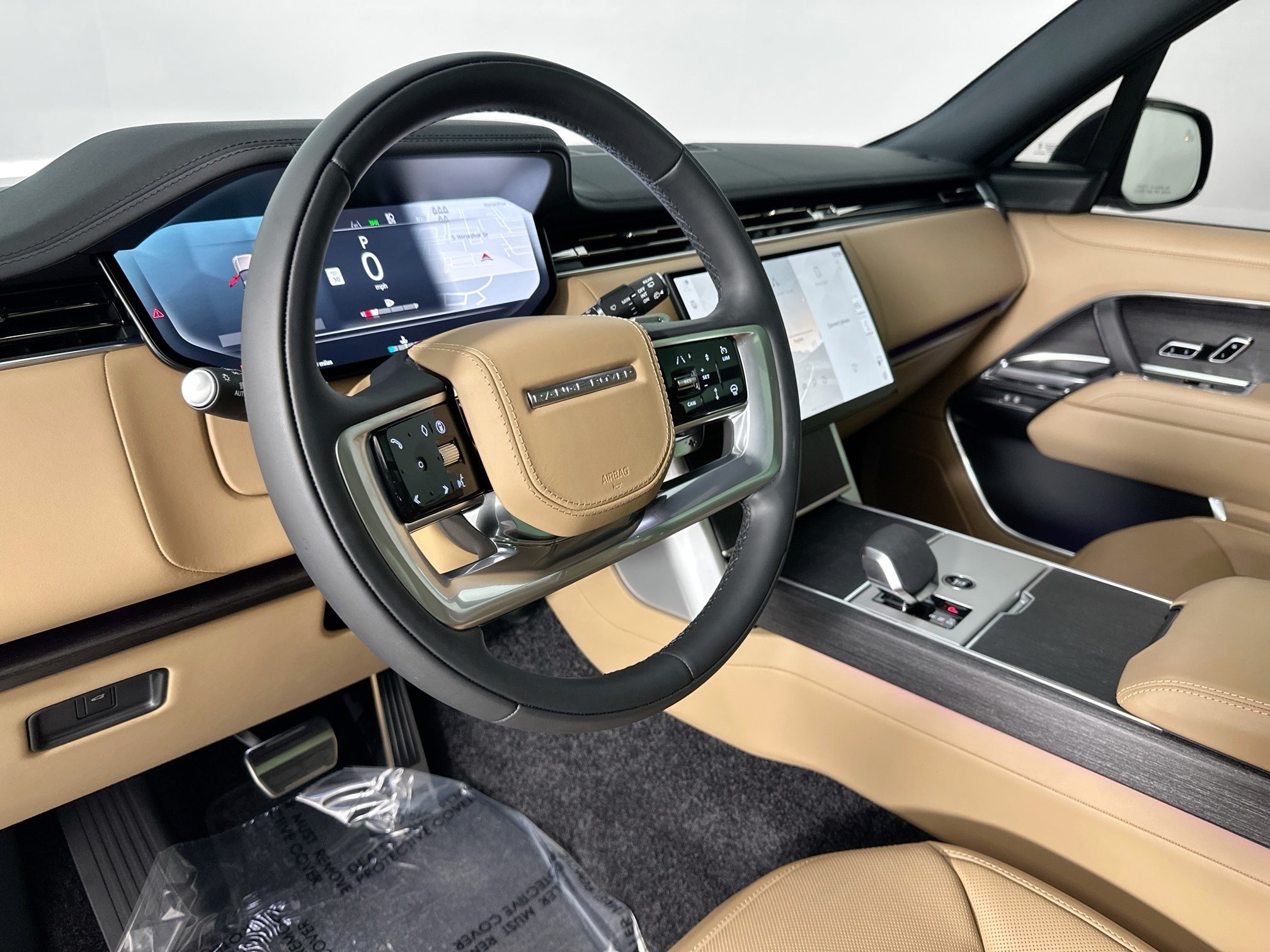 used 2025 Land Rover Range Rover car, priced at $129,999