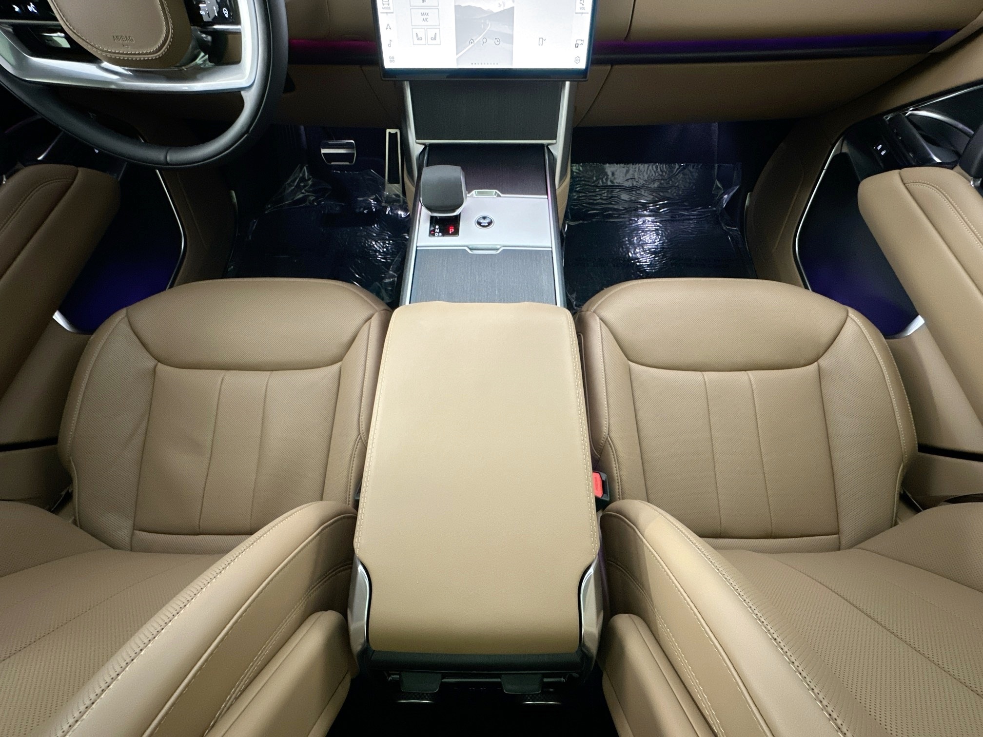 used 2025 Land Rover Range Rover car, priced at $129,999