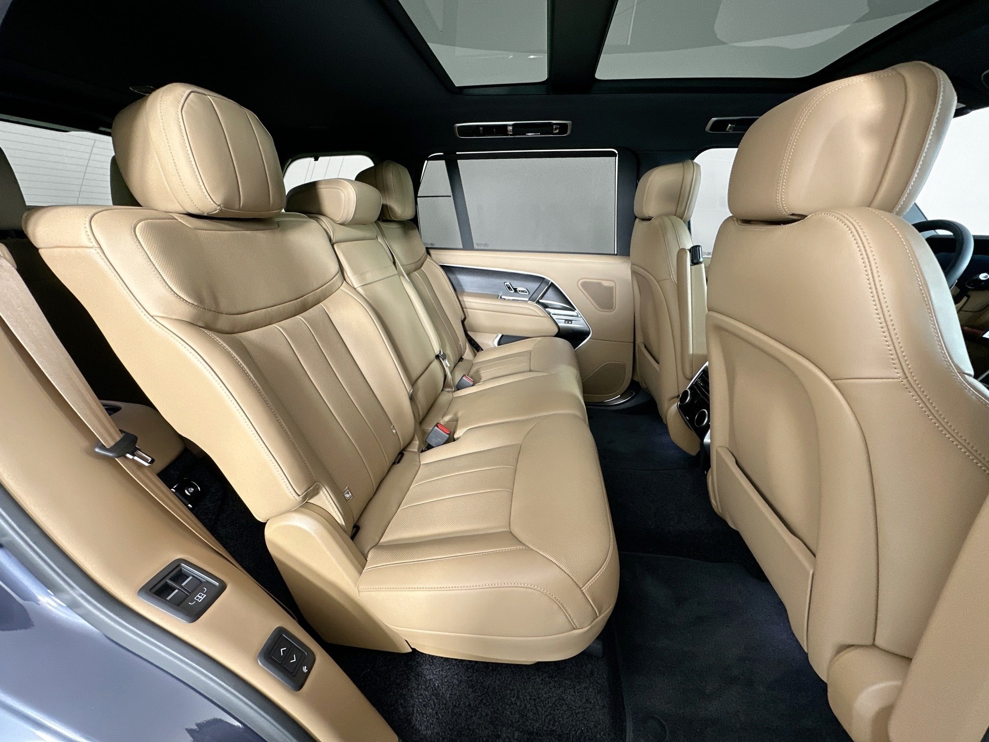 used 2025 Land Rover Range Rover car, priced at $129,999