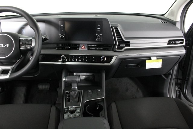 new 2025 Kia Sportage car, priced at $30,602